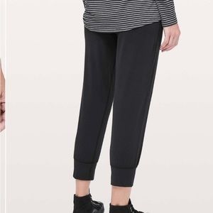 Lululemon Align Jogger Crop Leggings